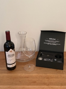 Karaff för att dekantera vin och Cépage hanhållna vinluftare i paketet Millésime